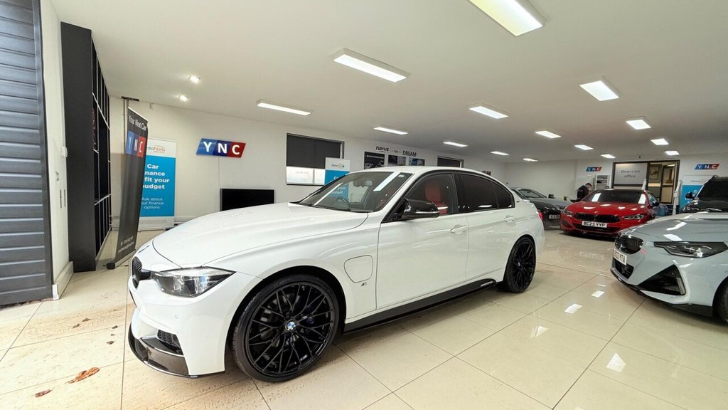 Used BMW 3 Series 2018 for sale - 76536039: Photo 12