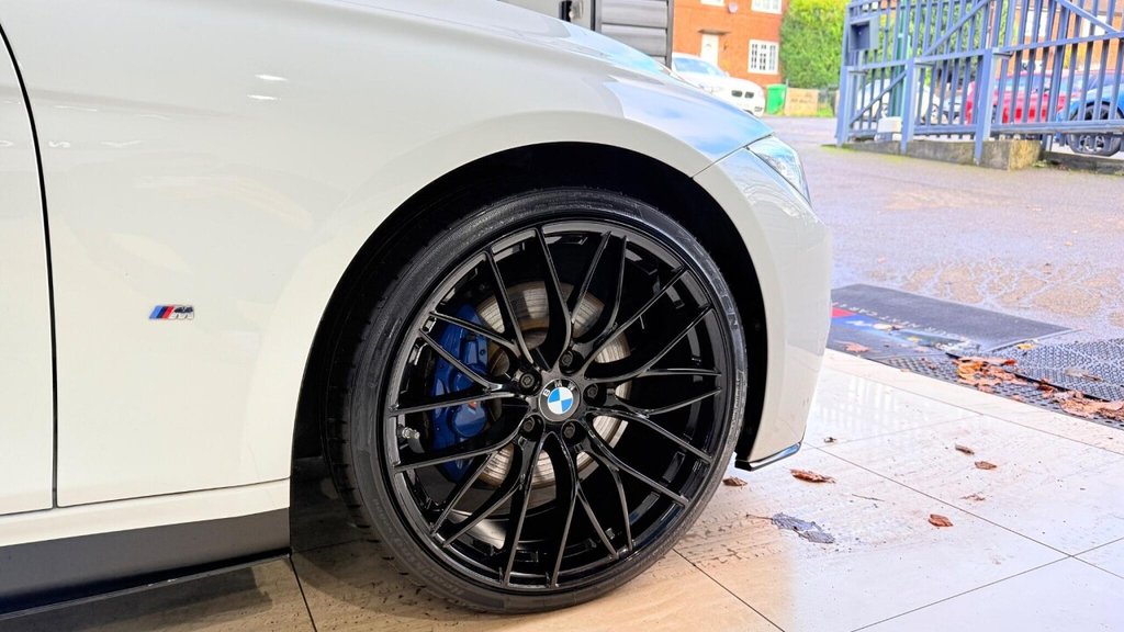 Used BMW 3 Series 2018 for sale - 76536039: Photo 17