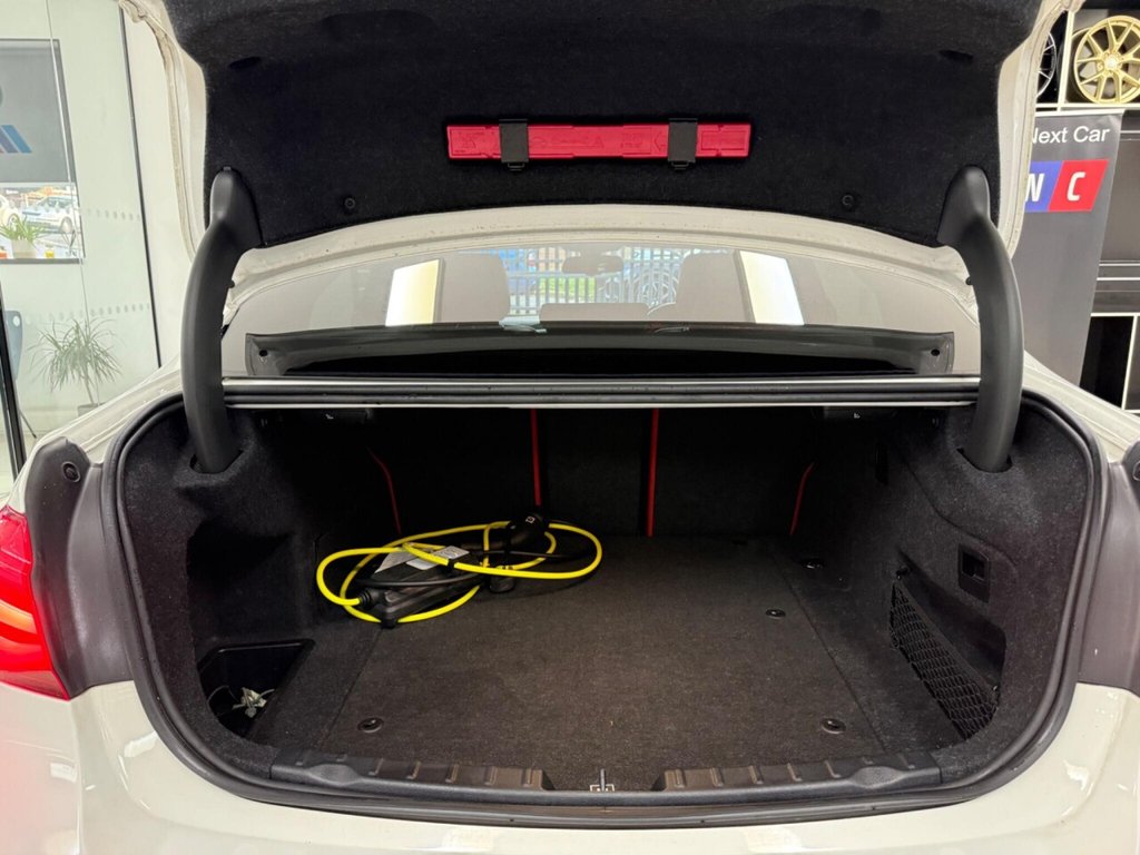 Used BMW 3 Series 2018 for sale - 76536039: Photo 33