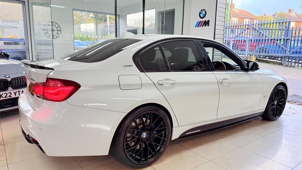 Used BMW 3 Series 2018 for sale - 76536039: Photo 42