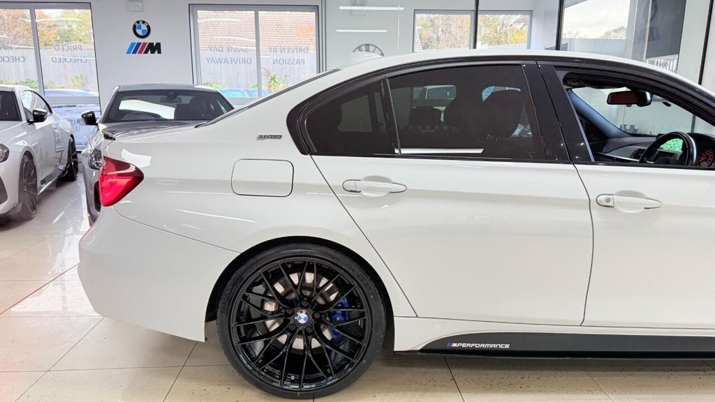 Used BMW 3 Series 2018 for sale - 76536039: Photo 43