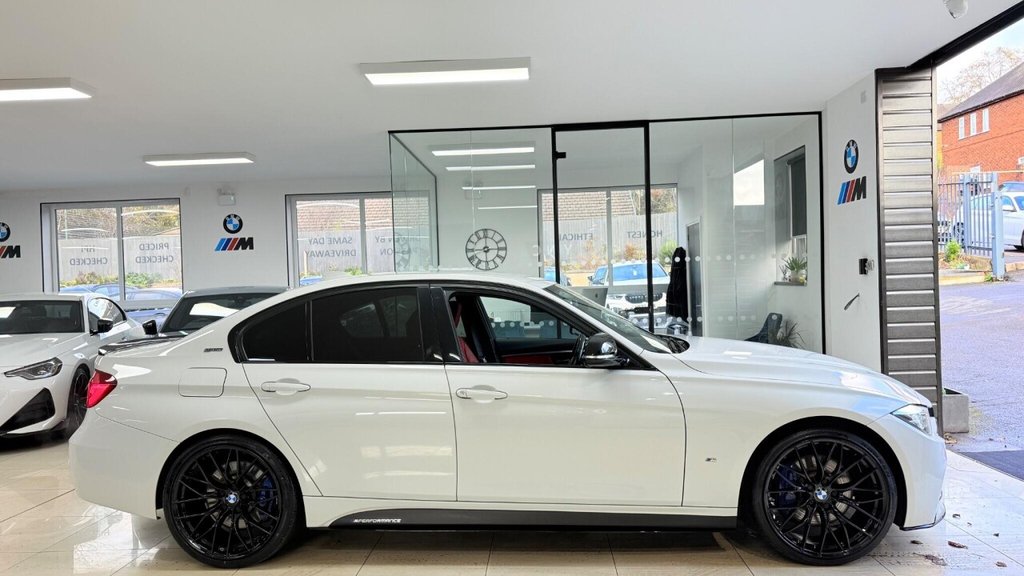 Used BMW 3 Series 2018 for sale - 76536039: Photo 45