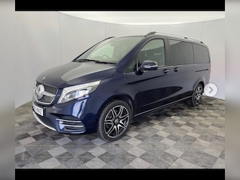 Used Mercedes-Benz V-Class 2022 for sale - 78017862: Photo