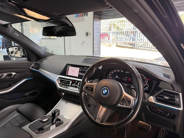 Used BMW 3 Series 2022 for sale - 76185427: Photo 28