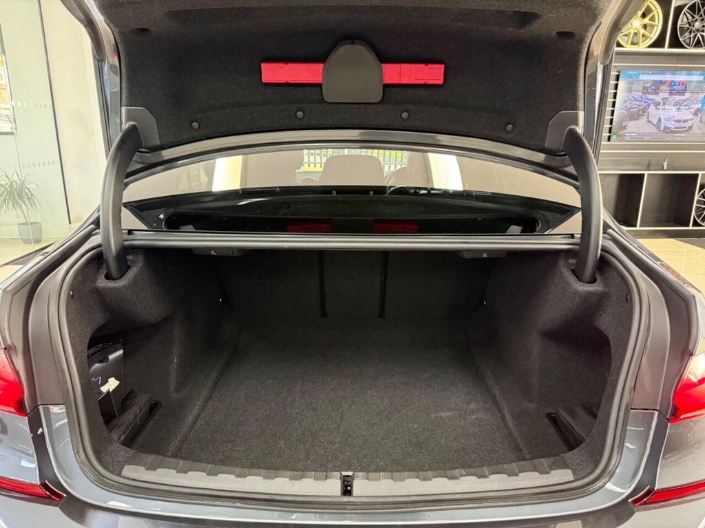 Used BMW 3 Series 2021 for sale - 77583591: Photo 29