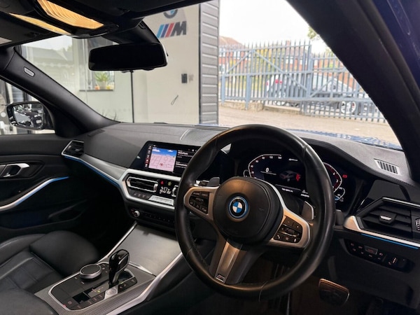 Used BMW 3 Series 2022 for sale - 76047882: Photo 27