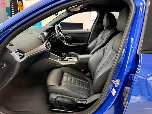 Used BMW 3 Series 2022 for sale - 76047882: Photo 32