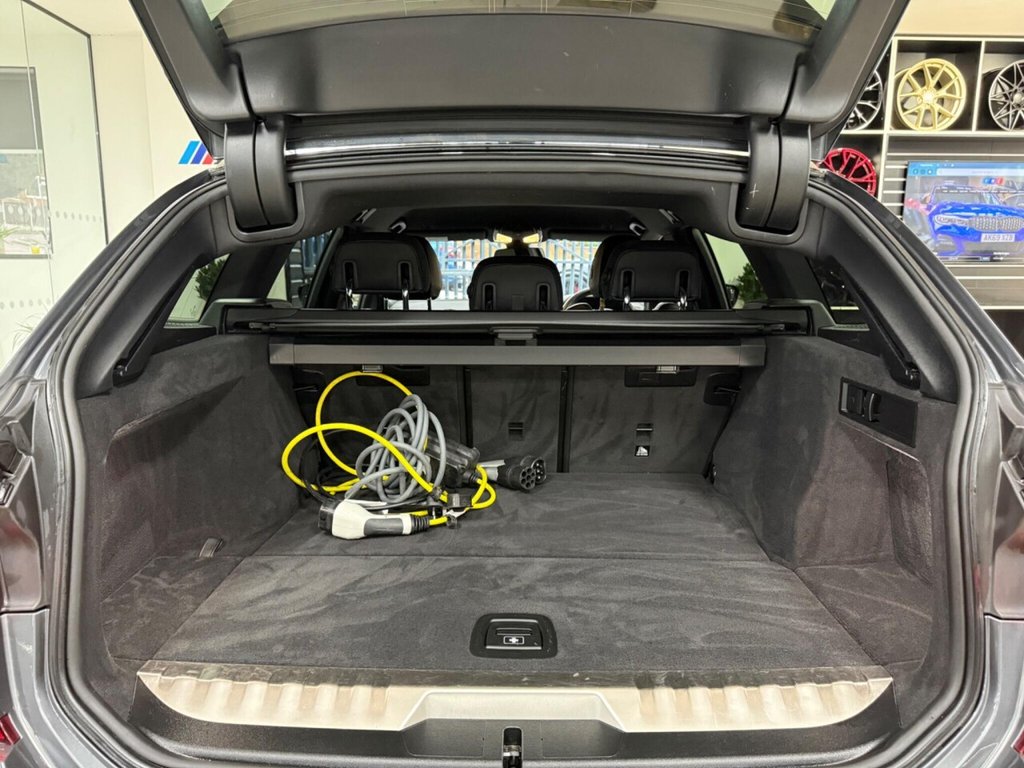 Used BMW 3 Series 2022 for sale - 77437002: Photo 30