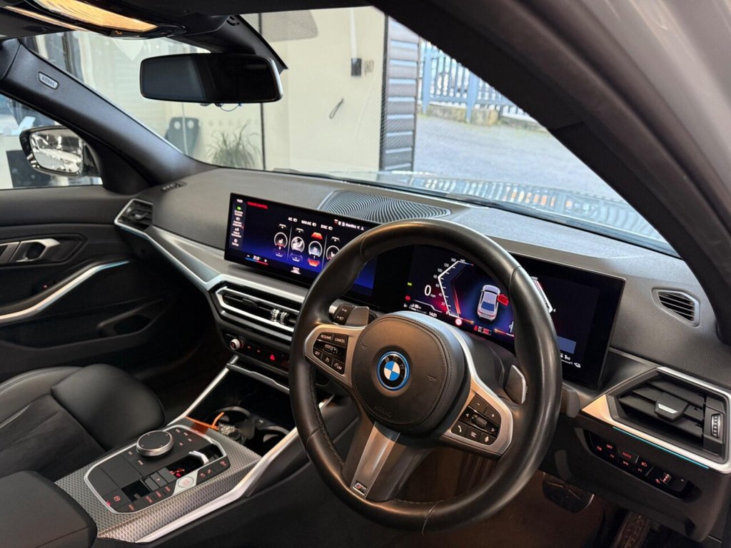 Used BMW 3 Series 2022 for sale - 76900788: Photo 33