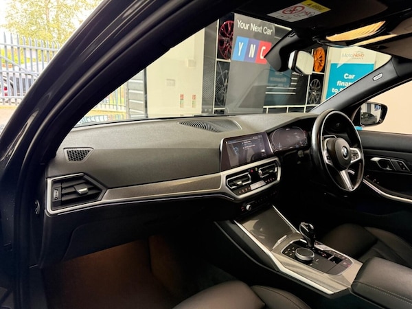 Used BMW 3 Series 2021 for sale - 76256367: Photo 33