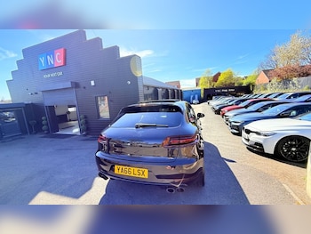 Used Porsche Macan 2017 for sale - 78145238: Photo