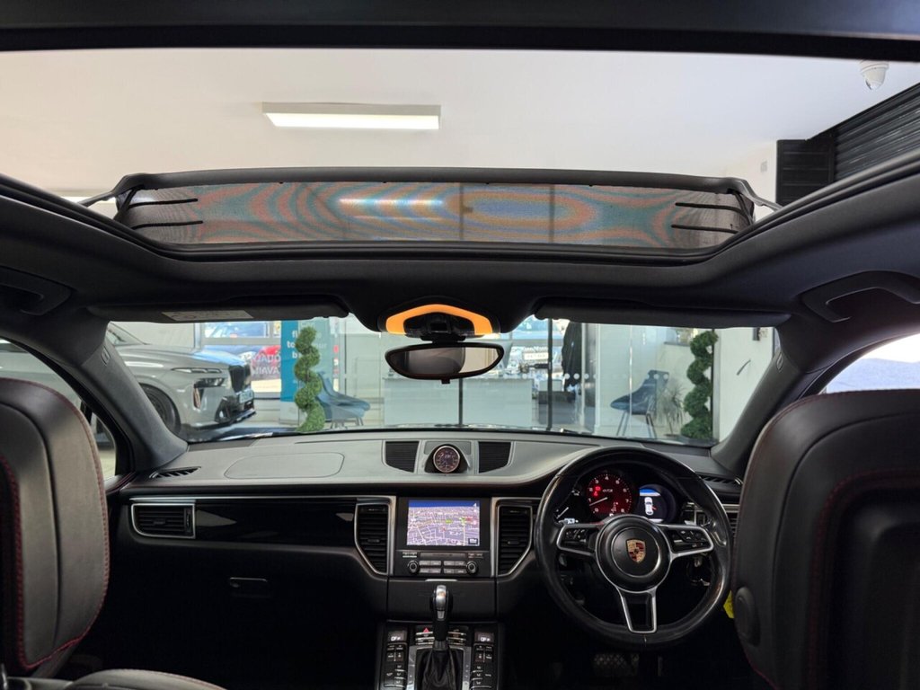 Used Porsche Macan 2017 for sale - 78145238: Photo 4