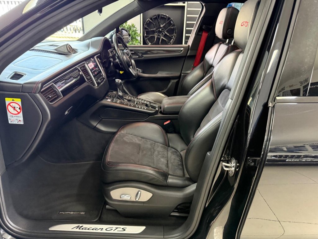 Used Porsche Macan 2017 for sale - 78145238: Photo 41