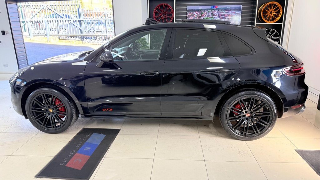 Used Porsche Macan 2017 for sale - 78145238: Photo 45