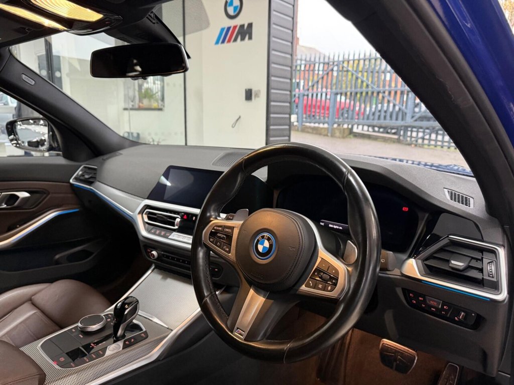 Used BMW 3 Series 2022 for sale - 76535993: Photo 33
