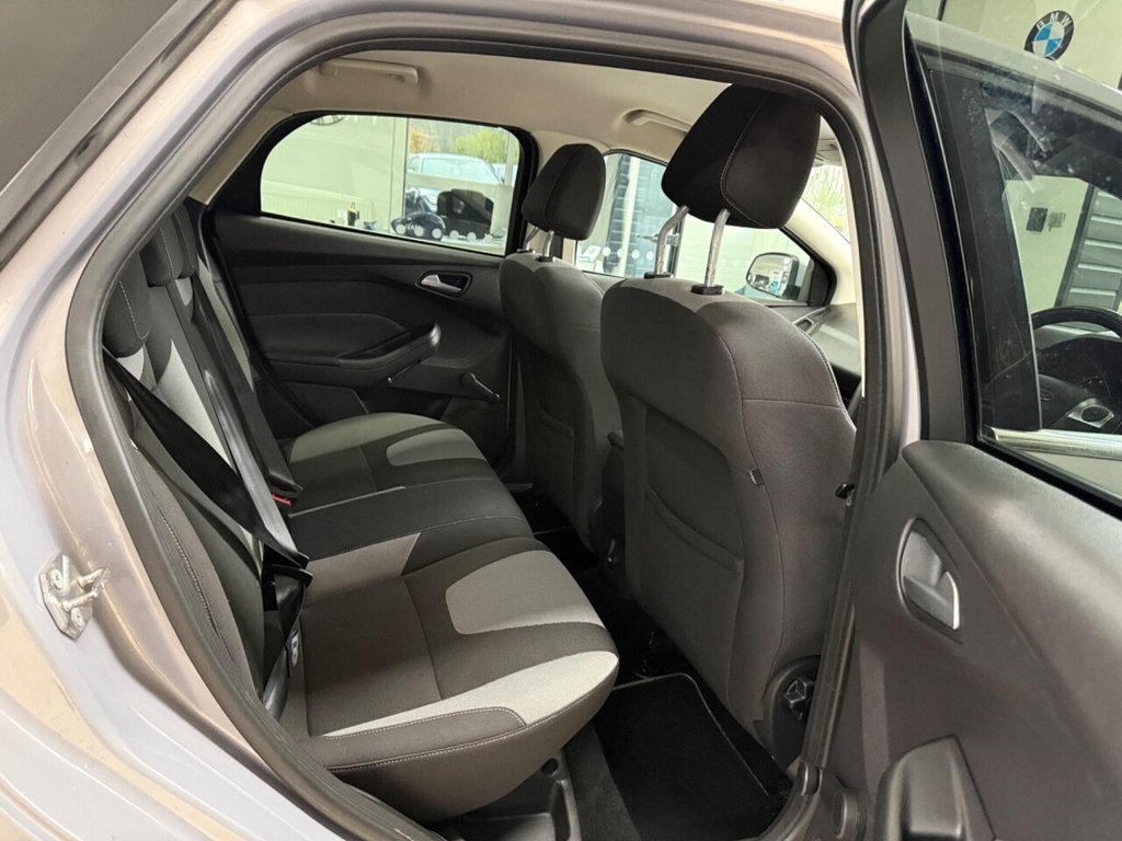 Used Ford Focus 2011 for sale - 77200103: Photo 21