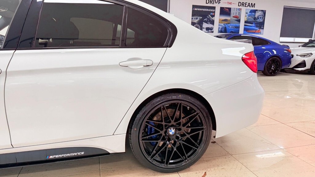 Used BMW 3 Series 2017 for sale - 77328304: Photo 11