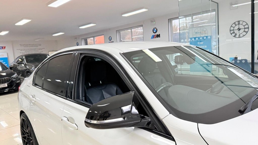 Used BMW 3 Series 2017 for sale - 77328304: Photo 39