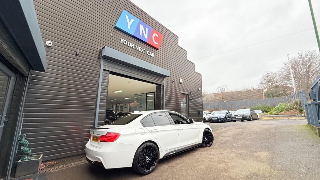 Used BMW 3 Series 2017 for sale - 77328304: Photo 4