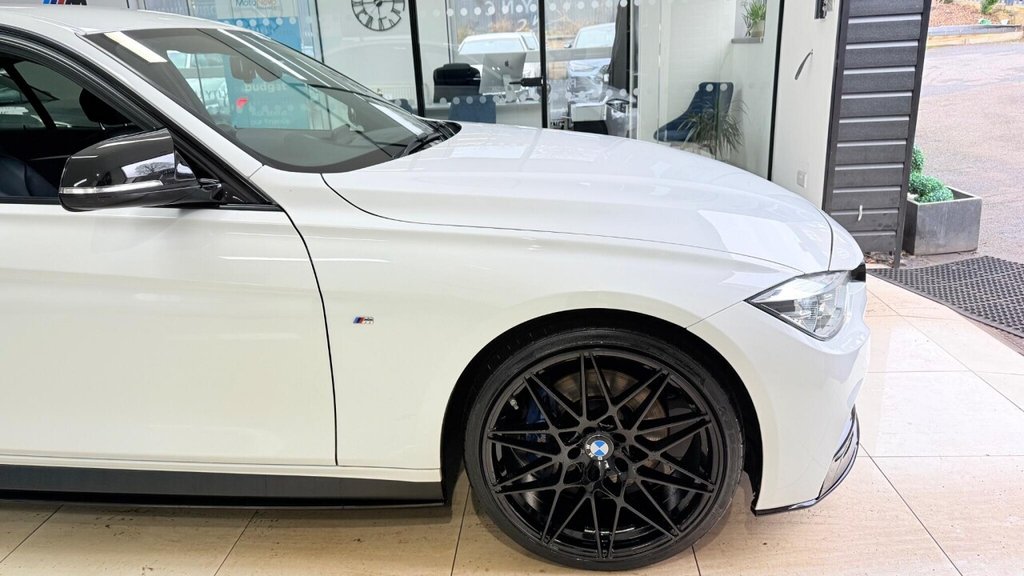 Used BMW 3 Series 2017 for sale - 77328304: Photo 41