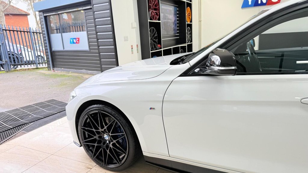 Used BMW 3 Series 2017 for sale - 77328304: Photo 8