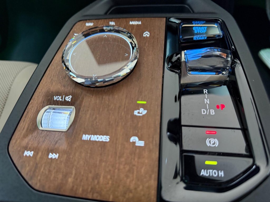 Used BMW iX 2022 for sale - 77594598: Photo 21