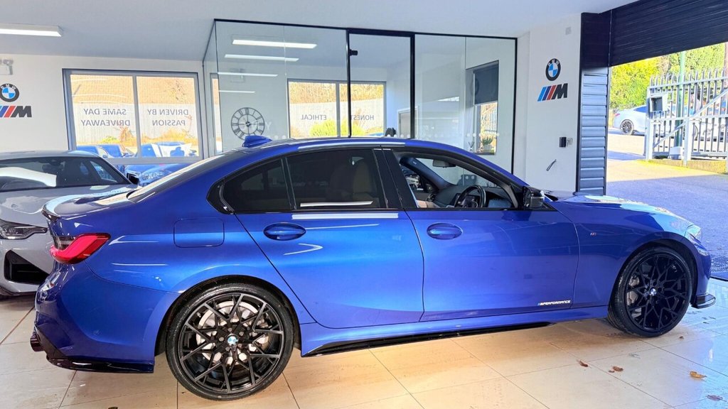 Used BMW 3 Series 2020 for sale - 76901075: Photo 44