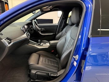 Used BMW 3 Series 2021 for sale - 77642966: Photo