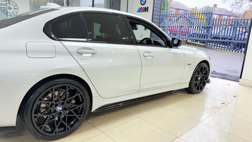 Used BMW 3 Series 2021 for sale - 76820960: Photo 16