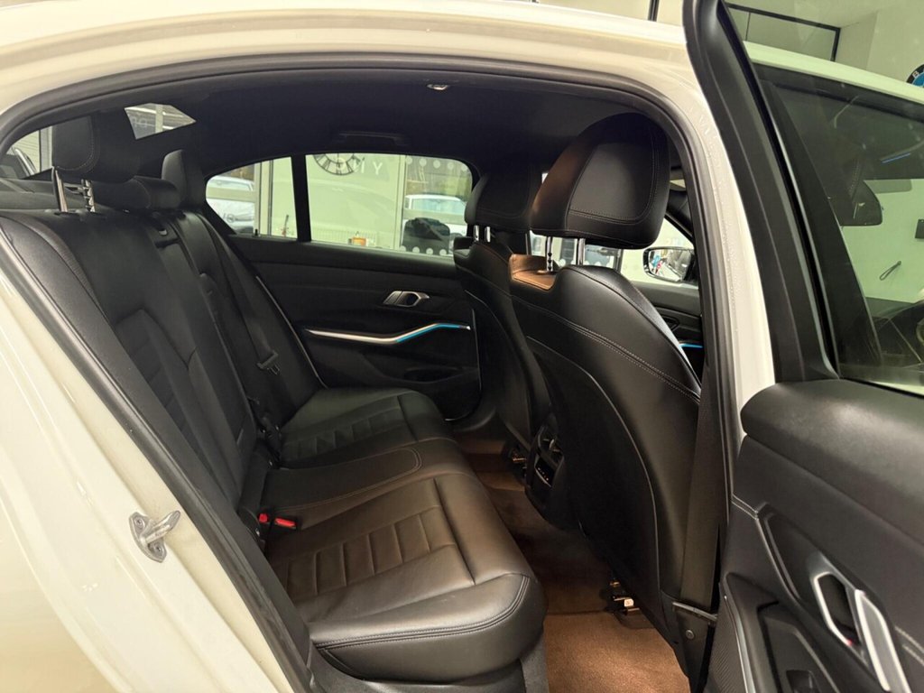 Used BMW 3 Series 2021 for sale - 76820960: Photo 32