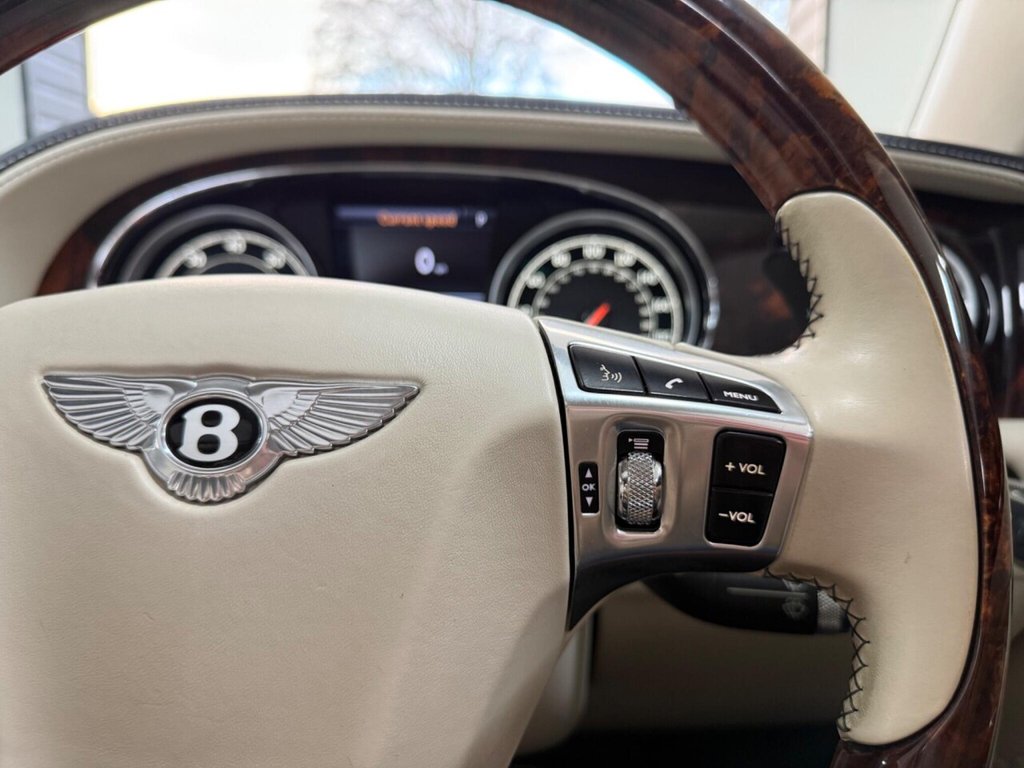 Used Bentley Flying Spur 2015 for sale - 76623314: Photo 39