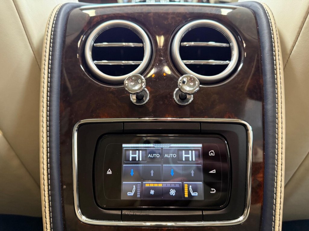 Used Bentley Flying Spur 2015 for sale - 76623314: Photo 46