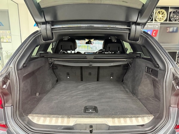 Used BMW 3 Series 2021 for sale - 76267400: Photo 37