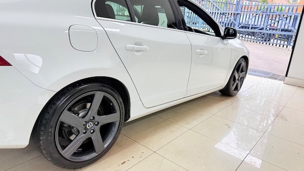 Used Volvo S60 2016 for sale - 76223458: Photo 10