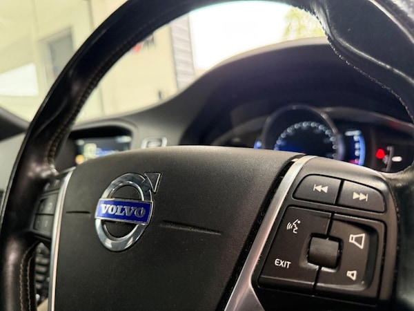 Used Volvo S60 2016 for sale - 76223458: Photo 20