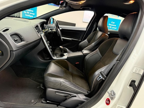Used Volvo S60 2016 for sale - 76223458: Photo 28