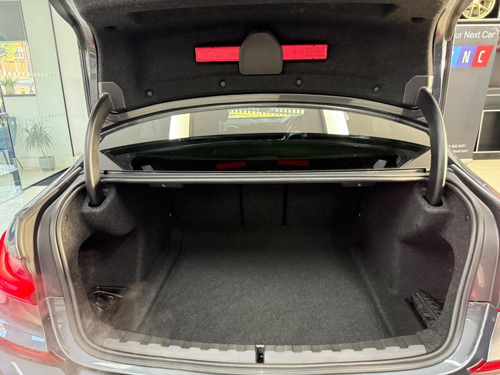 Used BMW 3 Series 2021 for sale - 76711017: Photo 32