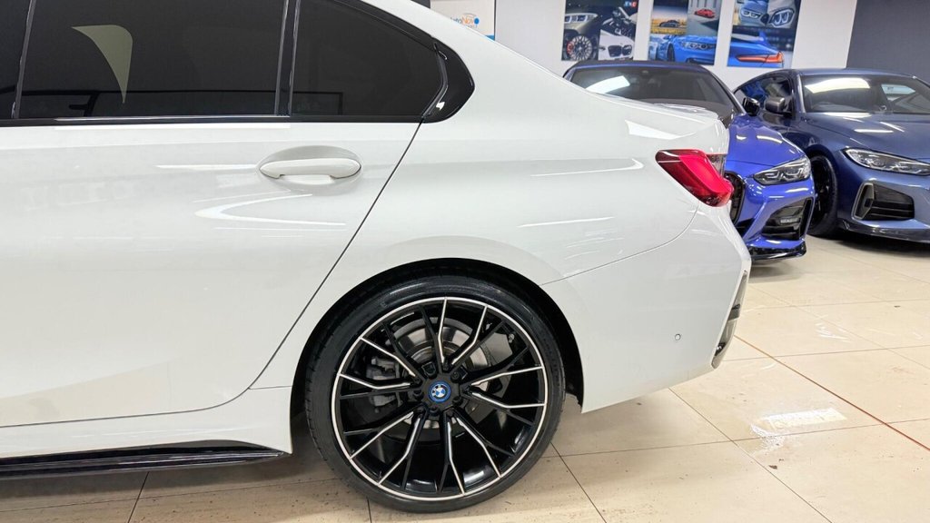 Used BMW 3 Series 2022 for sale - 76820926: Photo 12