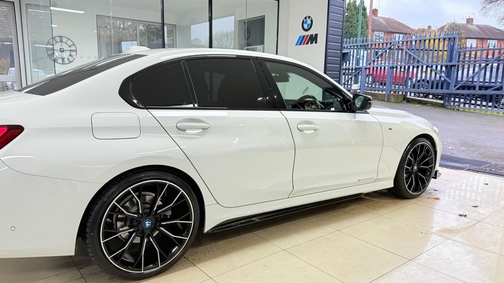 Used BMW 3 Series 2022 for sale - 76820926: Photo 14