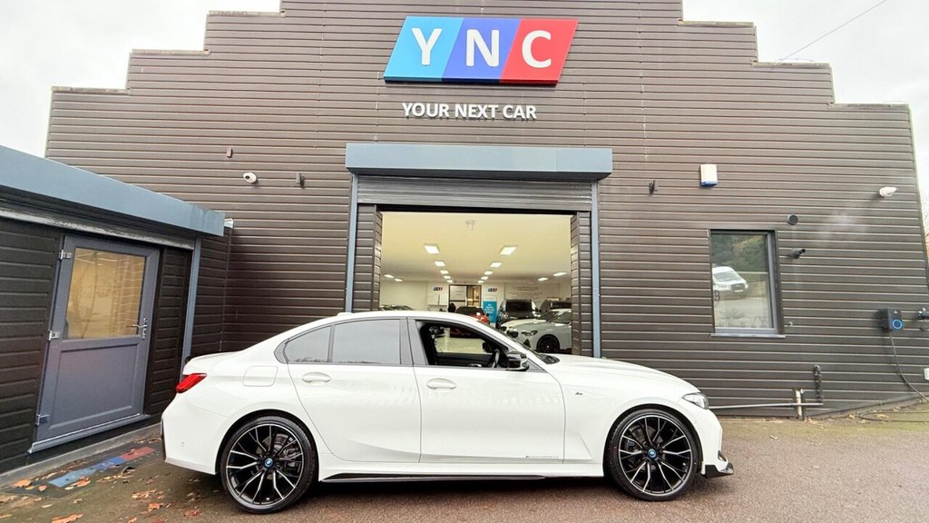 Used BMW 3 Series 2022 for sale - 76820926: Photo 2