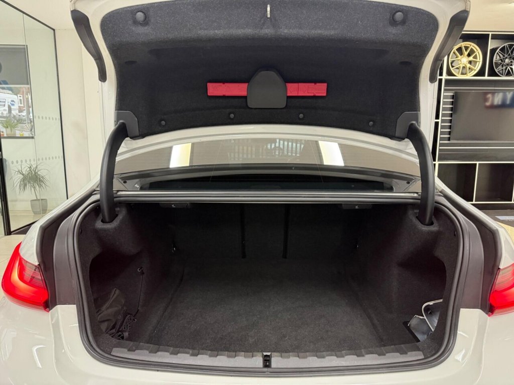 Used BMW 3 Series 2022 for sale - 76820926: Photo 37