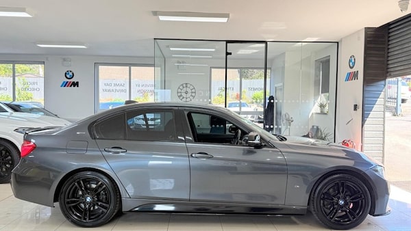 Used BMW 3 Series 2018 for sale - 76280177: Photo 11
