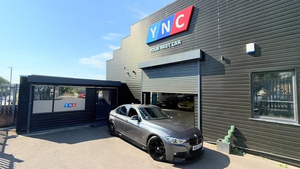 Used BMW 3 Series 2018 for sale - 76280177: Photo 2