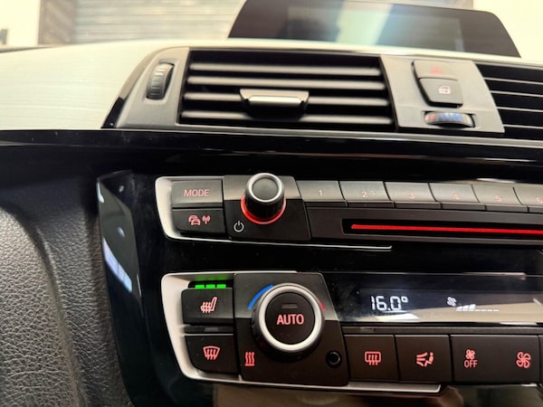 Used BMW 3 Series 2018 for sale - 76280177: Photo 31