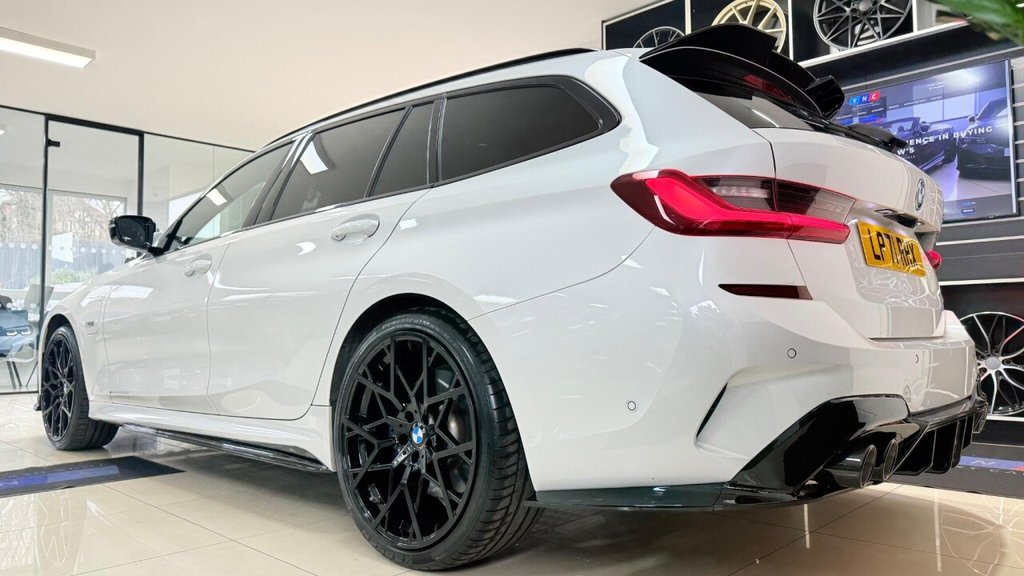 Used BMW 3 Series 2022 for sale - 77905252: Photo 32