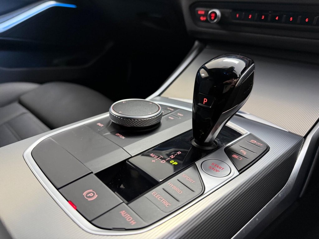 Used BMW 3 Series 2022 for sale - 77920127: Photo 11