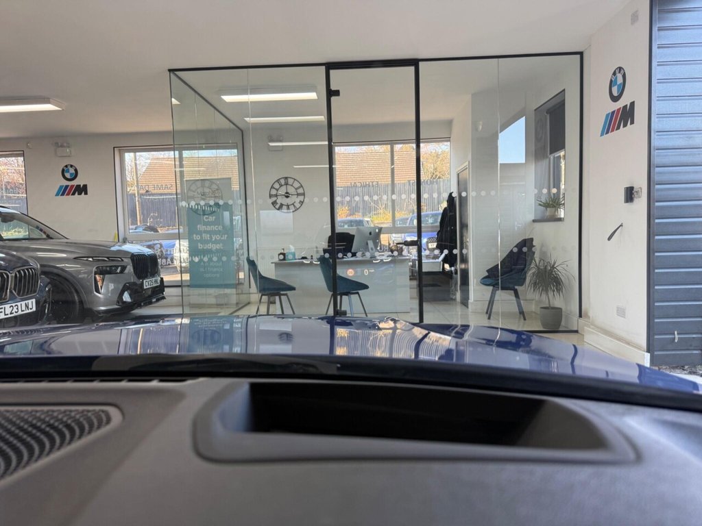 Used BMW 3 Series 2022 for sale - 77920127: Photo 12