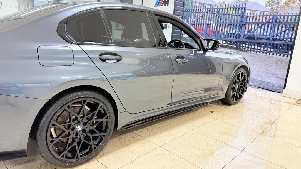 Used BMW 3 Series 2019 for sale - 76768118: Photo 12