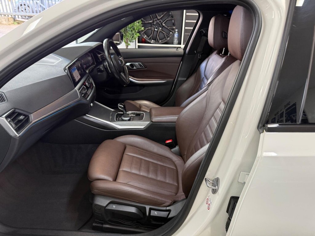 Used BMW 3 Series 2022 for sale - 77835492: Photo 32