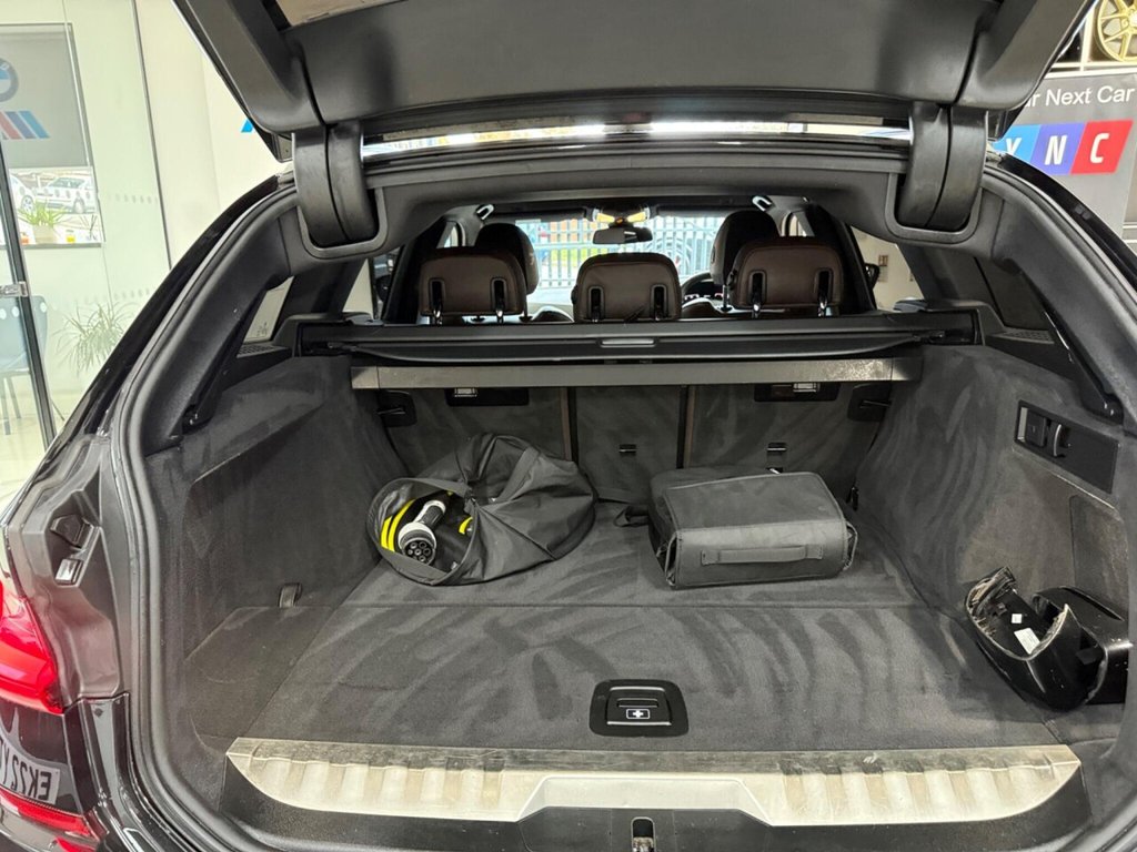 Used BMW 3 Series 2020 for sale - 76536052: Photo 35